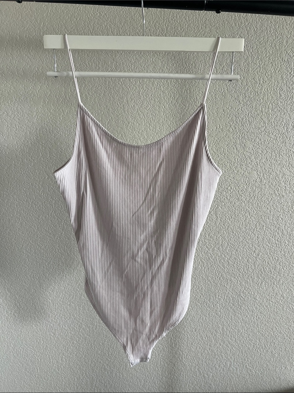 H&M Ribbed Scoop Neck Bodysuit in Pale Lavender